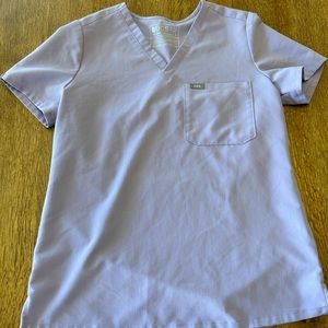 Figs Casma scrub top